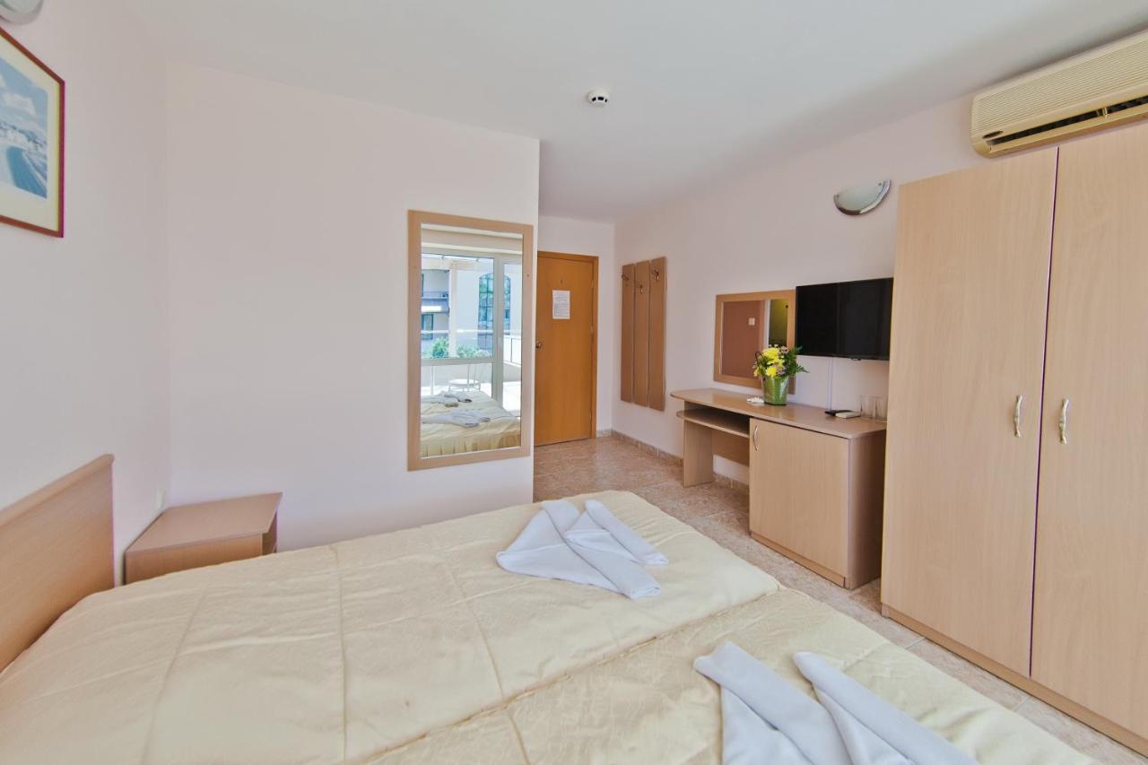 Family Hotel Morska Zvezda Balchik Luaran gambar