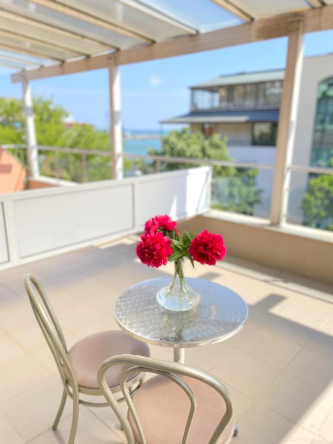 Family Hotel Morska Zvezda Balchik Luaran gambar