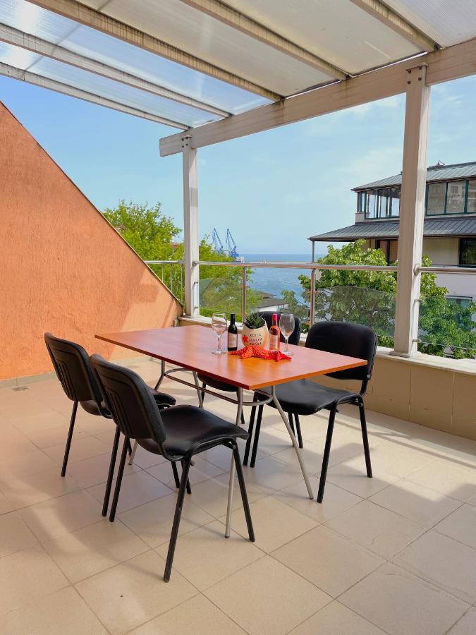Family Hotel Morska Zvezda Balchik Luaran gambar
