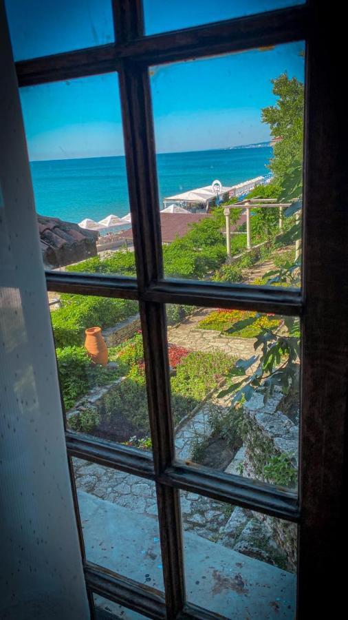 Family Hotel Morska Zvezda Balchik Luaran gambar