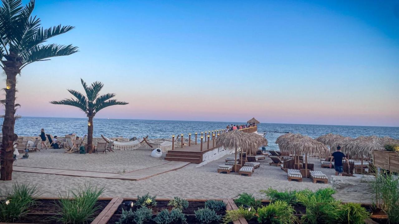 Family Hotel Morska Zvezda Balchik Luaran gambar